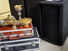 17-latek okradł kościół