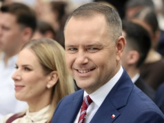 Służbowe podróże Karola Nawrockiego będą kosztowały państwo majątek. Padła rekordowa kwota