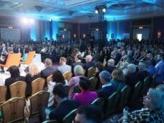 Rusza XXI Forum Rynku Zdrowia. Sprawdź harmonogram debat. Można oglądać je też online