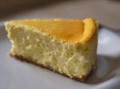 Do sernika dodaję nieoczywisty składnik. Jest puszysty, wyrasta wysoki i nigdy nie opada