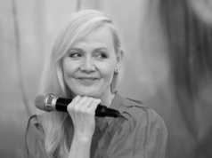 Widok grobu Katarzyny Stoparczyk porusza do łez. „Dziękujemy, że byłaś”