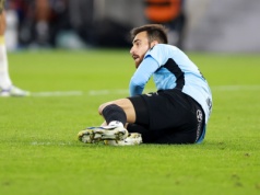 Jak zdrówko, Valentin? Bramkarz Pogoni ekstraklasową twarzą nowej plagi