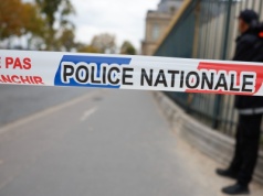 Zrabowano klejnoty z Luwru. "Zostaną zniszczone"