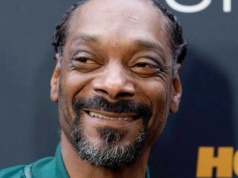 Snoop Dogg zmienił zdanie. Wspiera osoby LGBTQ+ i nagrał utwór