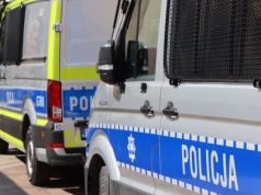 Przyszedł do szpitala z trzema nożami. Chciał spotkać się z lekarką. Wcześniej groził kobiecie