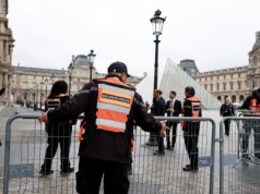 Kradzież klejnotów z Luwru. Dyrektorka Zamku Królewskiego: To była akcja na rympał