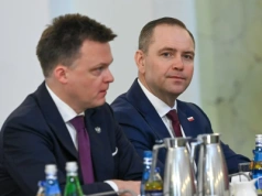 "Z pewnością byłby lepszym kandydatem niż Klich". Nawrocki o Hołowni