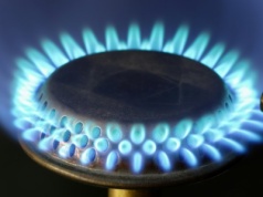 Europa w bólach odchodzi od gazu z Rosji. Ale zostawia sobie furtkę