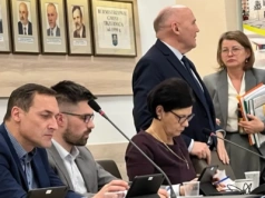 Internauci zdecydowanie przeciw podwyżce pensji burmistrza Długozimy