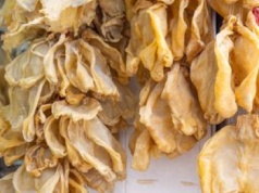 Jego nazwa odstrasza, ale ma mnóstwo kolagenu. Działa jak zastrzyk energii