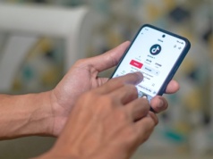 Filmy na TikToku mogą zaatakować komputer. Wyjaśniamy, na co uważać