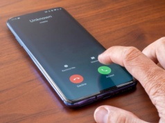 Zobacz, jak zablokować anonimowe numery na telefonie. To skuteczny sposób na oszustów i spam