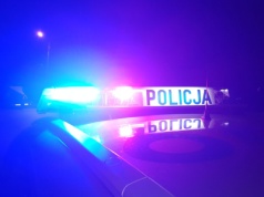 Zakrwawiony mężczyzna znaleziony martwy w BMW. Czy doszło do zabójstwa?