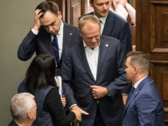 Co zostanie Polakom po rządach koalicji 13 grudnia? Perspektywy nie są optymistyczne...