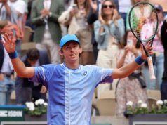 Jubileuszowe zwycięstwo najlepszego Australijczyka. Niespodzianka na koniec dnia