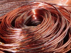 Popyt na ten surowiec wydaje się nieskończony. Bez niego nie damy rady