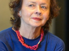 Joanna Szczepkowska kończy swoją przygodę z felietonami w "Plusie Minusie". "Straciły pewien rodzaj nerwu"