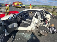 Cofał na S5 i doprowadził do wypadku