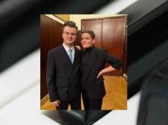 Minister kultury tuliła się do laureata Konkursu Chopinowskiego. Internauci bezlitośni