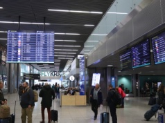 Przyleciała z Hiszpanii do Krakowa. Awantura zaczęła się jeszcze w samolocie