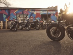 Nowa odsłona wyjątkowych modeli Triumph Modern Classic