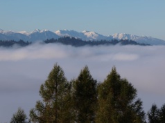 Tatry: ratownicy górscy z Polski i Słowacji poszukują turysty z Nowego Sącza