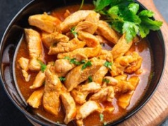 Najprostszy przepis na kurczaka. Pachnie tak obłędnie, że sąsiedzi pukają do drzwi