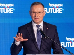 Politycy PiS krytycznie o decyzji Andrzeja Dudy: "Dla niego nie ma już miejsca w pol…