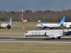 Nalot balonów nad lotnisko w Wilnie. Trzeba było je zamknąć