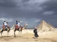 Egipt coraz bliżej rekordowego wyniku w turystyce