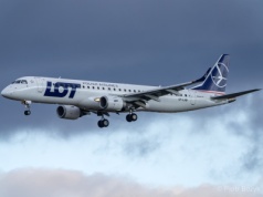 LOT: Prawie 9 mln pasażerów na koniec września