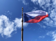 Czesi zazdroszczą Polakom pensji? Tyle wynosi minimalna krajowa. Ta kwota to nie żart