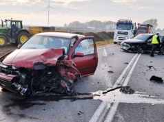 33-latka uderzyła w audi. Zagapiła się, czy myślała, że zdąży?