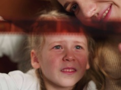 Trend wśród nastolatków rodem z lat 90. Sięgają po urządzenia, które kochali ich rodzice