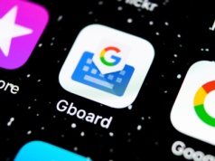 Google ma w nosie netykietę. Kropkę i przecinek usuniesz z klawiatury