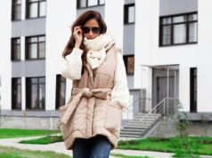 Kupisz ją na promocji za 9,99 zł. Tę kreację pod każdy jesienny płaszcz czy sweter