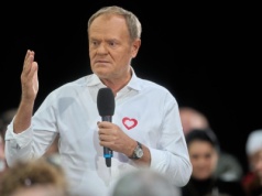 Zjednoczenie to nie wszystko. Partia Tuska siada do pisania programu