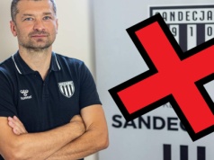 Wstrząs i zwolnienie w Sandecji. Po porażce ze Śląskiem II Wrocław klub rozstaje się z trenerem