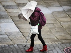 Tych alertów IMGW nie bagatelizuj. Jesień w Polsce robi się niebezpieczna