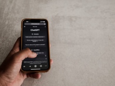 Chatbot zamiast terapeuty? Badanie ujawniło poważne ryzyka etyczne AI