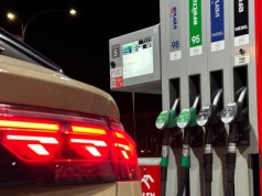 Już 1 listopada wielka zmiana na stacjach. Koniec z dotychczasowym paliwem