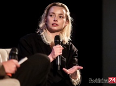 Aktorka Kamila Urzędowska odwiedziła święto kina w Świdnicy. Owacje po obejrzeniu filmu „Ministranci”