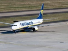 Zmusili do lądowania samolot Ryanaira. Co z "czerwoną notą"?