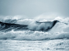 Nowy system zamienia CO2 z oceanu w bioplastik