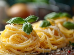 Zapomnij o "zwykłym" spaghetti. Lekkie, kremowe Tagliolini al Limone zrobisz w 15 minut