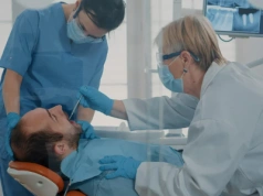 Nie boli, ale niszczy po cichu. Paradontoza grozi zawałem i cukrzycą