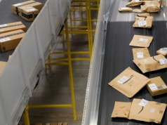 Amazon podnosi opłaty. Realizacja zamówień jeszcze droższa
