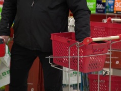 "Ciała obce" w słodyczach. Pilny komunikat GIS