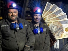 Górnicy z JSW stracą Barbórkę? Mocne słowa prezesa