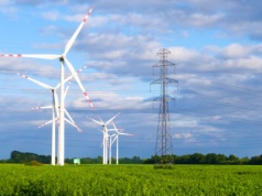 Energa-Operator poszerza komercyjne przyłączenia do sieci. "Czas zacząć myśleć jak firma sprzedażowa"